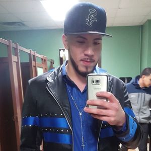 Meet your Posher, Uriel